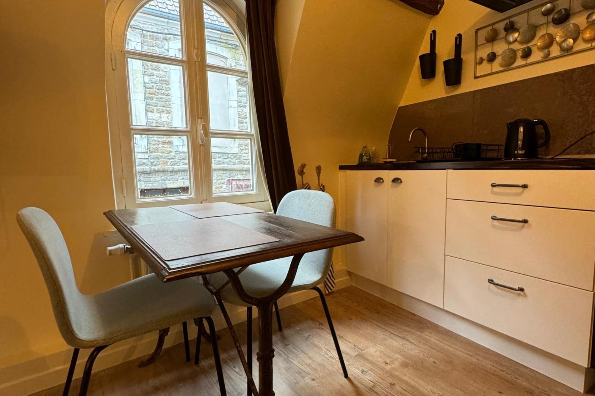 Maison 1747 - Gites De Standing En Vieille-Ville Avec Cour Boulogne-sur-Mer Exteriör bild
